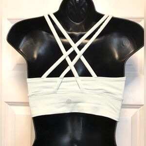 Lululemon Energy Longline Bra B/ C Cup ( Size 6) Color Light Green